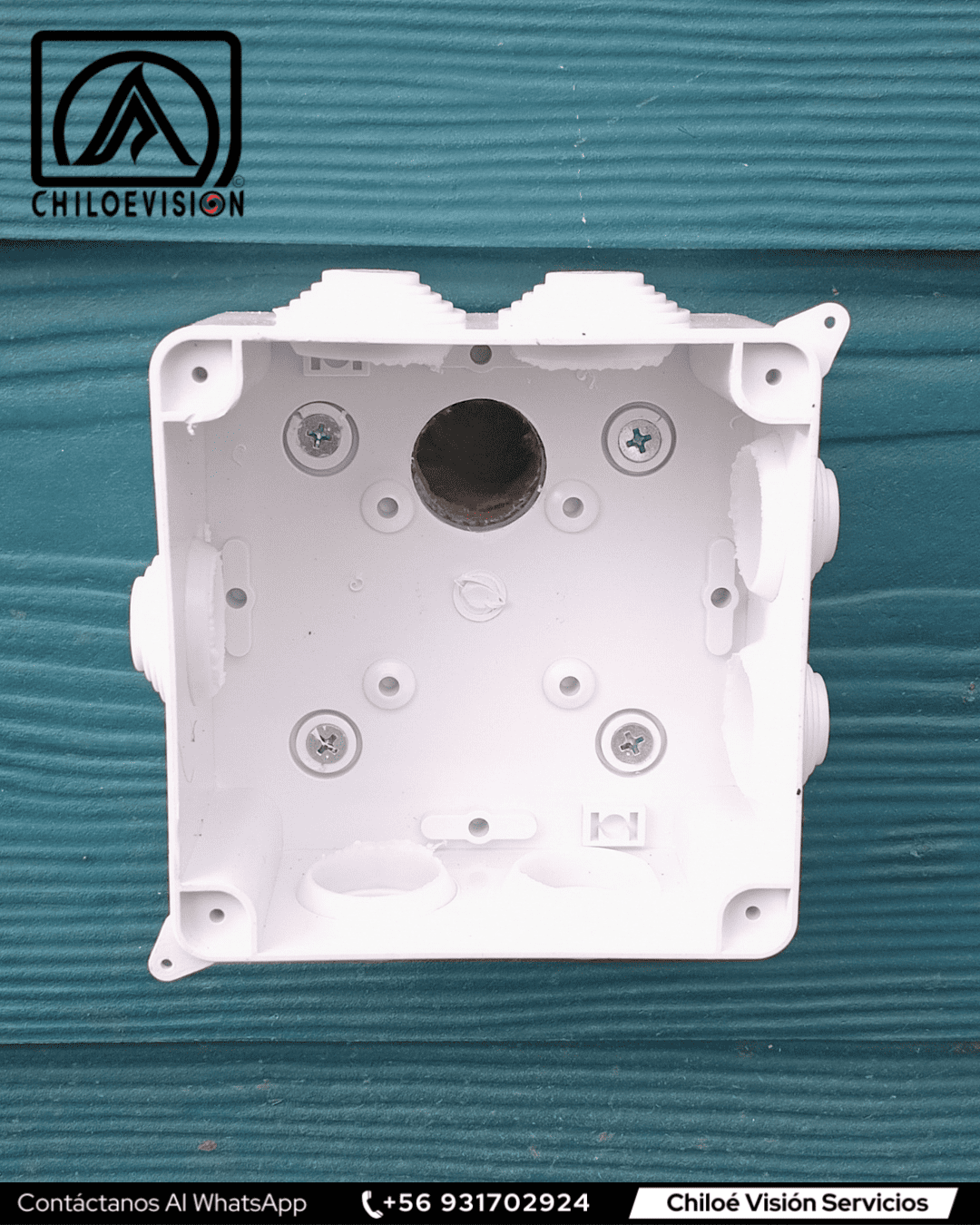 Instalación de Caja Estanca en Chiloé